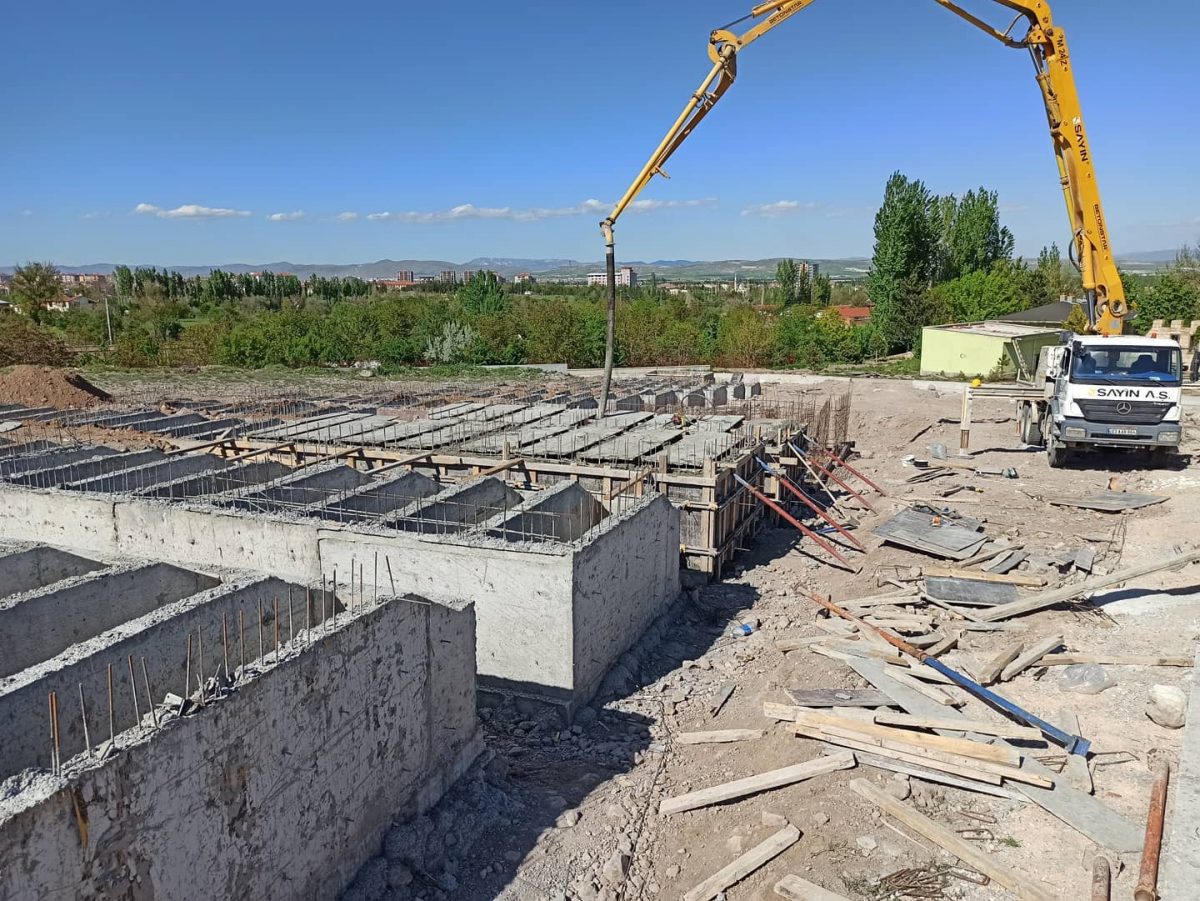 Bayraklı İnşaat Betoncusu